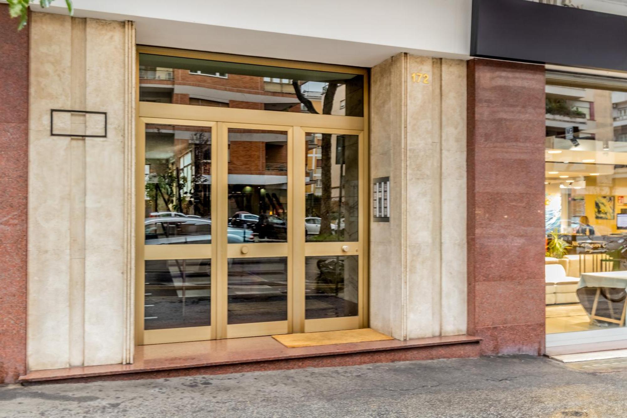 La Casa Di Umberto Apartment Roma Exterior foto